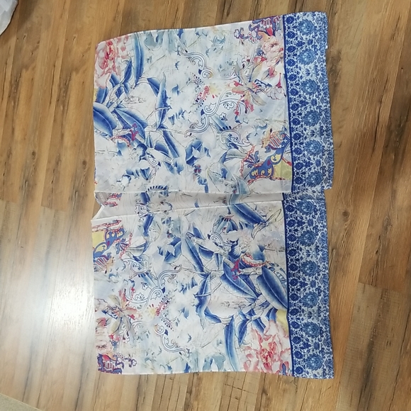 CHICO'S Blue White Floral Sheer Kaftan - Picture 5 of 10